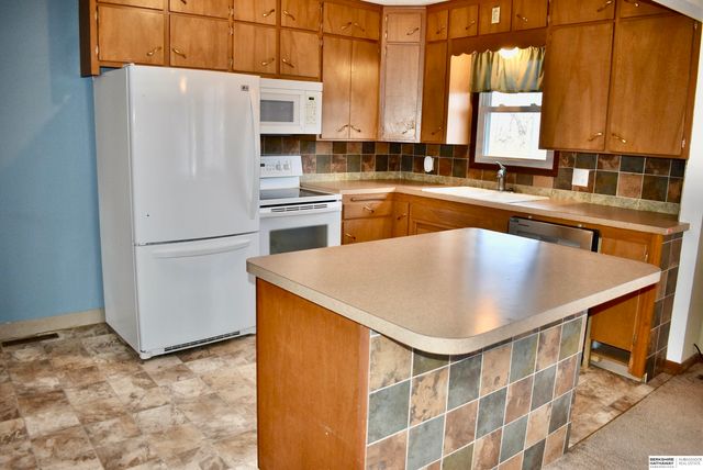 709 Bridge Street, Scribner, NE 68057