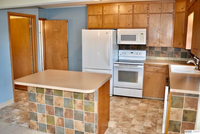 709 Bridge Street, Scribner, NE 68057