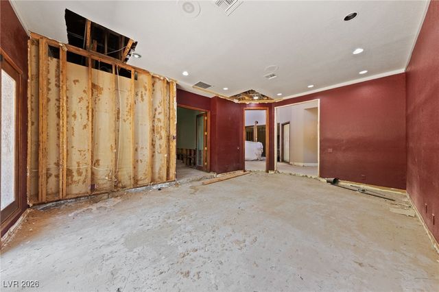 112 Quail Run Road, Henderson, NV 89014