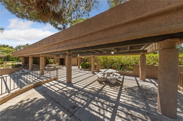 112 Quail Run Road, Henderson, NV 89014