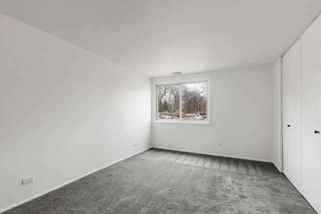 2650 Brookwood Way Drive 203, Rolling Meadows, IL 60008