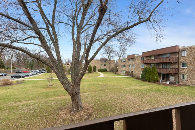 2650 Brookwood Way Drive 203, Rolling Meadows, IL 60008