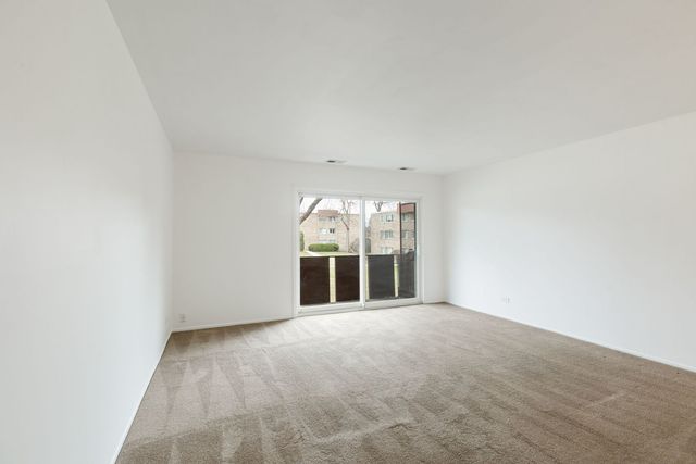 2650 Brookwood Way Drive 203, Rolling Meadows, IL 60008