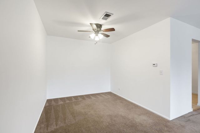 2650 Brookwood Way Drive 203, Rolling Meadows, IL 60008