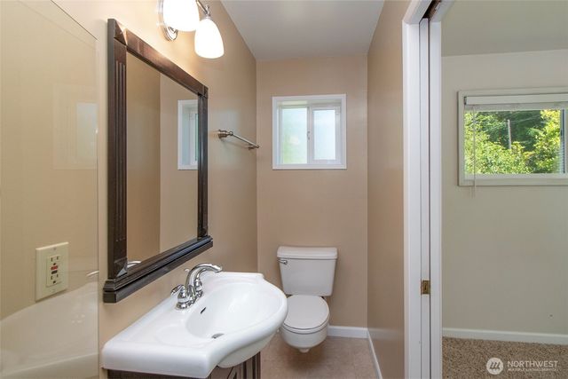 619 E Park Avenue, Port Angeles, WA 98362