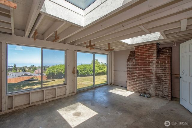619 E Park Avenue, Port Angeles, WA 98362