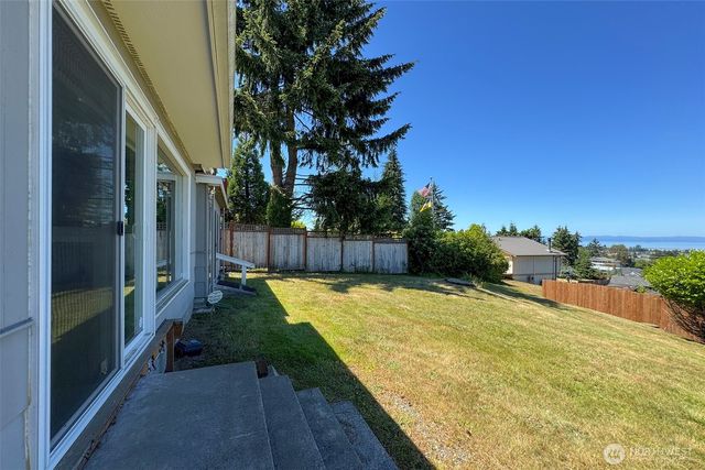 619 E Park Avenue, Port Angeles, WA 98362