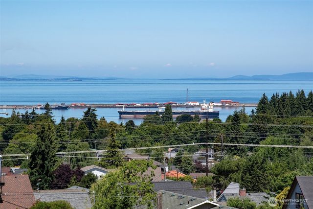 619 E Park Avenue, Port Angeles, WA 98362