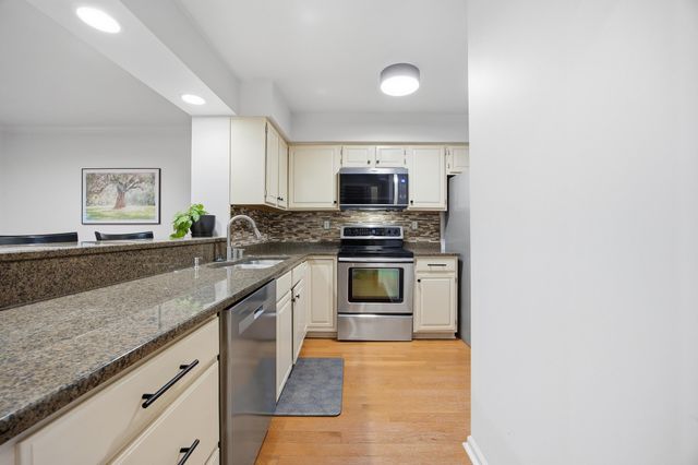 3704 Broadmoor Drive, Lexington, KY 40509