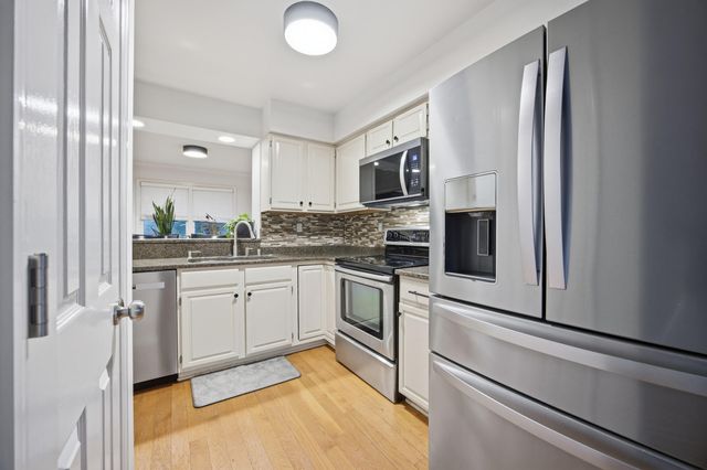 3704 Broadmoor Drive, Lexington, KY 40509