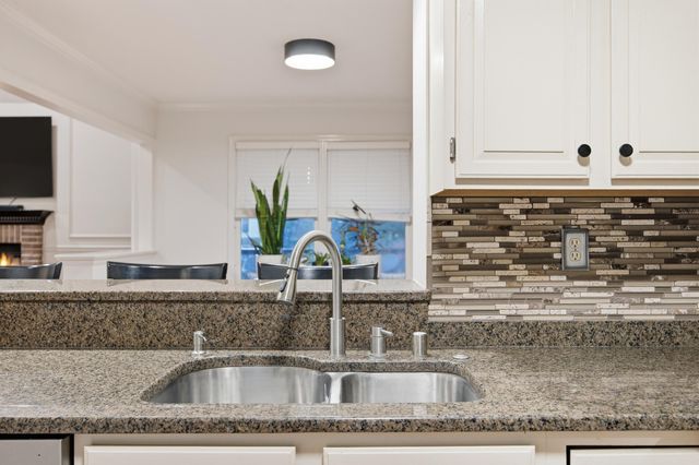 3704 Broadmoor Drive, Lexington, KY 40509