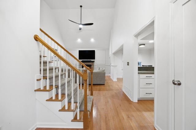 3704 Broadmoor Drive, Lexington, KY 40509