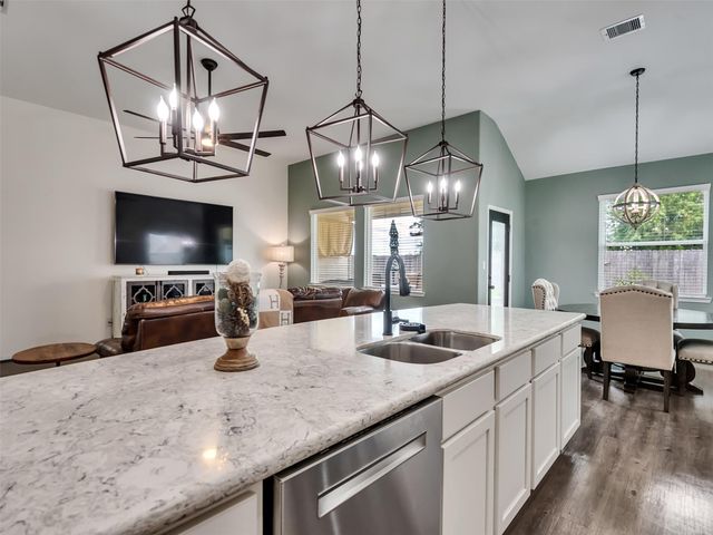 14247 Medina Drive, Baytown, TX 77523