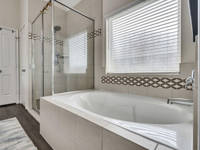 14247 Medina Drive, Baytown, TX 77523