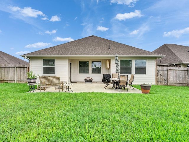 14247 Medina Drive, Baytown, TX 77523