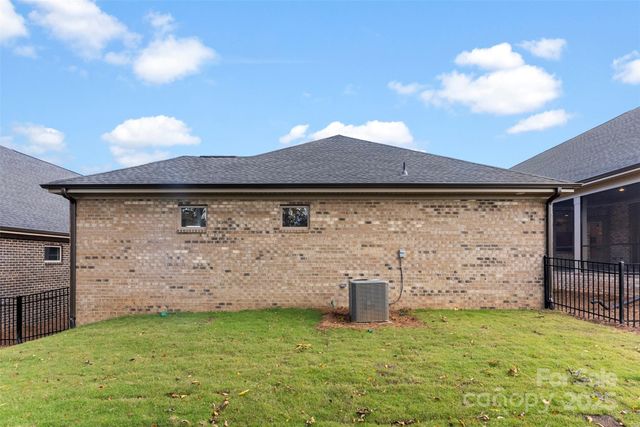 409 Newstyle Way, Gastonia, NC 28056