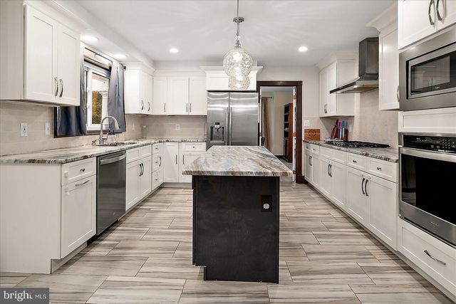 5660 CALEDONIA DR, Salisbury, MD 21801