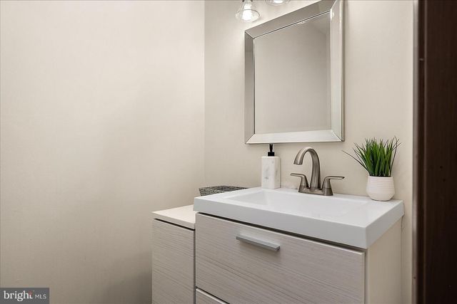 5660 CALEDONIA DR, Salisbury, MD 21801