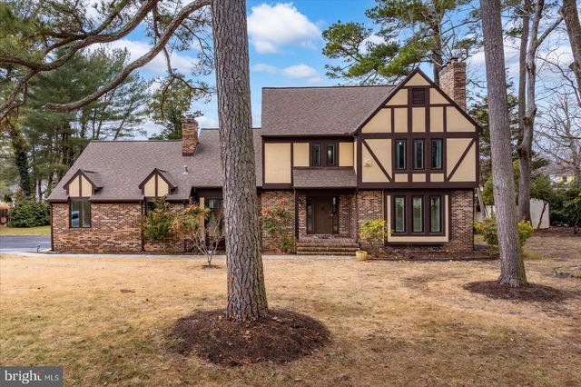 5660 CALEDONIA DR, Salisbury, MD 21801