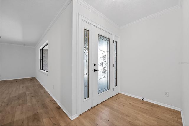 637 W LAKESHORE DRIVE, Clermont, FL 34711
