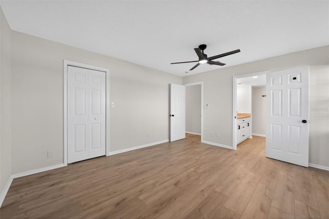 637 W LAKESHORE DRIVE, Clermont, FL 34711