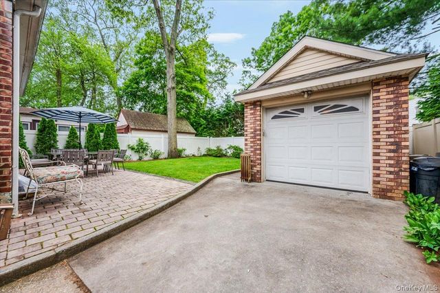 57 Carol Street, Lynbrook, NY 11563