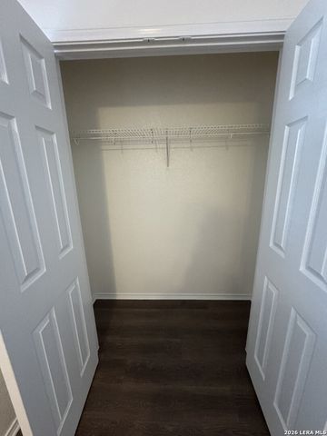 9022 WALKING CRK, San Antonio, TX 78254