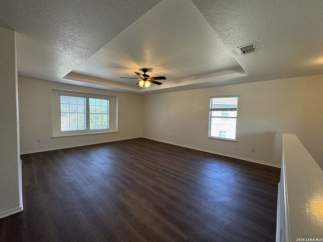 9022 WALKING CRK, San Antonio, TX 78254