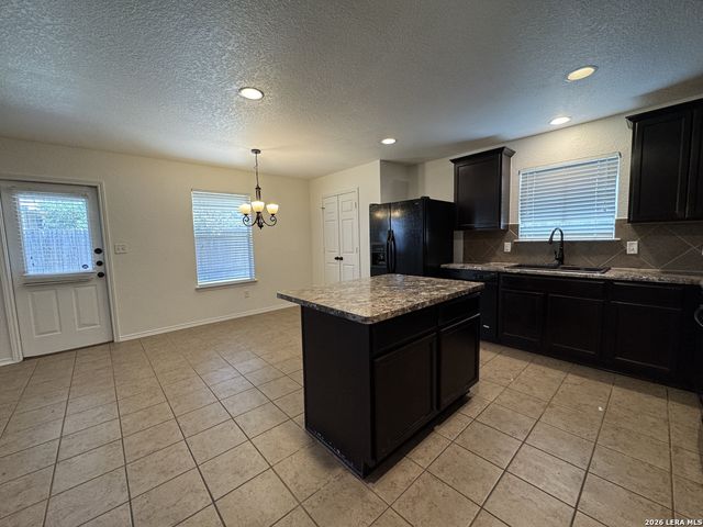 9022 WALKING CRK, San Antonio, TX 78254