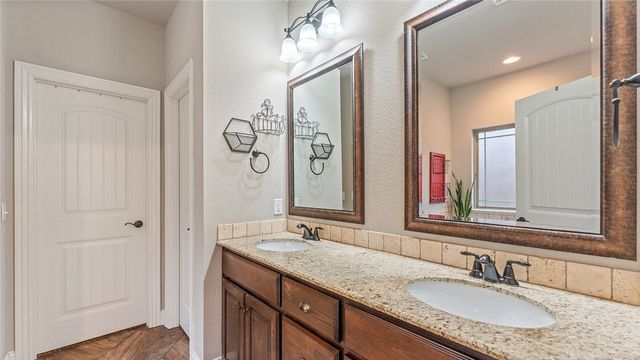 201 Pebble Beach Drive, Cave Springs, AR 72718