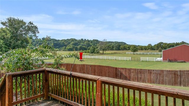 201 Pebble Beach Drive, Cave Springs, AR 72718