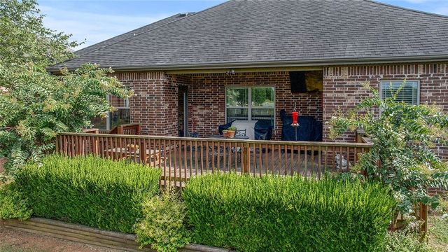 201 Pebble Beach Drive, Cave Springs, AR 72718