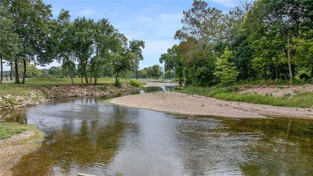201 Pebble Beach Drive, Cave Springs, AR 72718