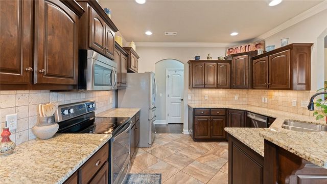 201 Pebble Beach Drive, Cave Springs, AR 72718