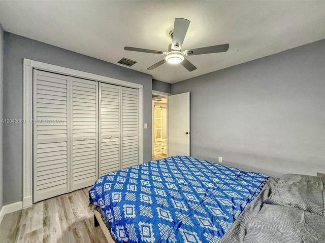 2359 Gabriel Lane, West Palm Beach, FL 33406