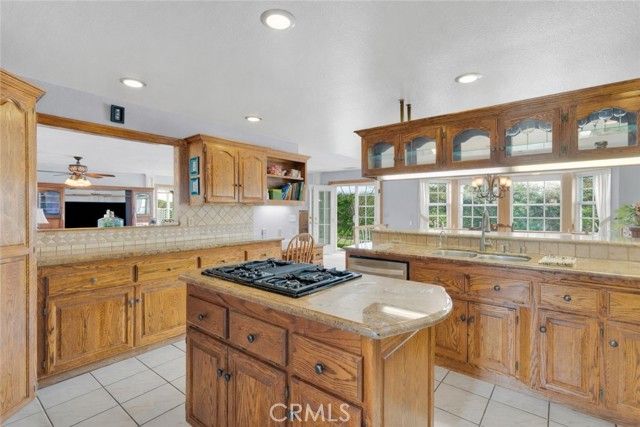 18475 Trout, Victorville, CA 92395