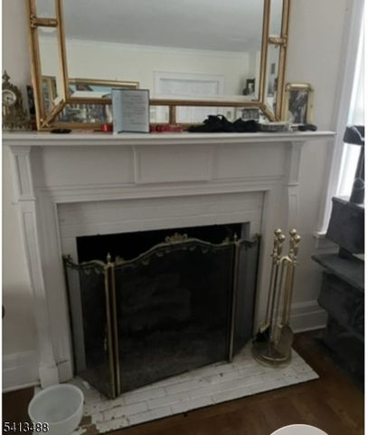 186 Mills St, Morristown Town, NJ 07960