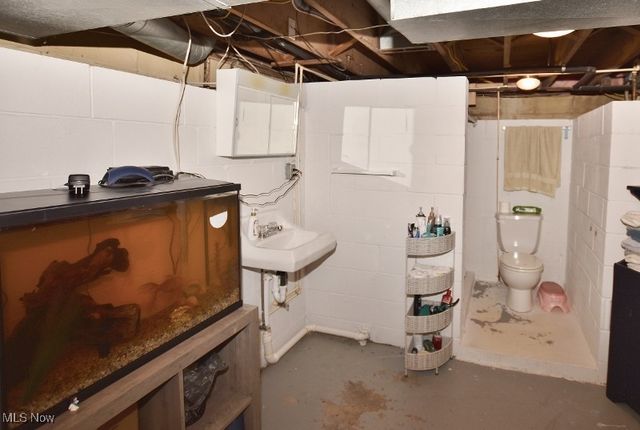 5007 Raven Road SE, Carrollton, OH 44615