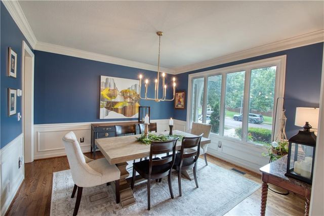 8512 W 139th Street, Overland Park, KS 66223