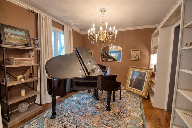 8512 W 139th Street, Overland Park, KS 66223