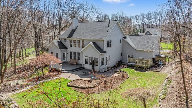 6390 Shugarbush Trail, Kalamazoo, MI 49009