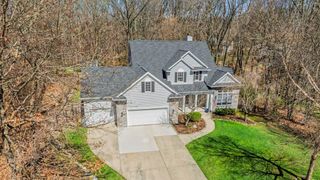 6390 Shugarbush Trail, Kalamazoo, MI 49009