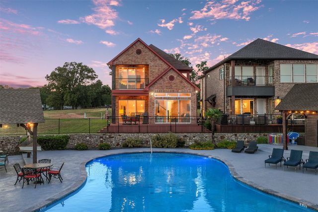 178 Marina Drive, Mabank, TX 75156