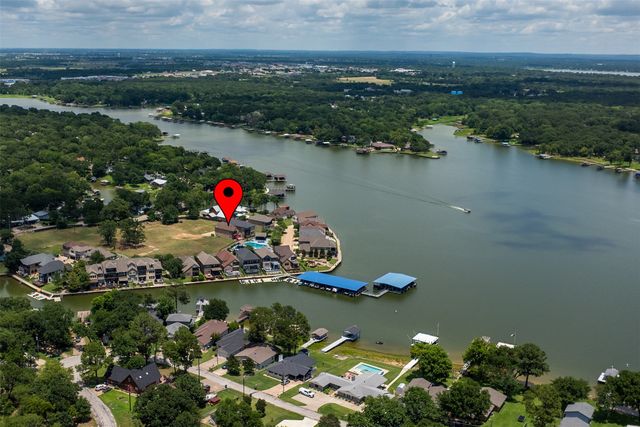 178 Marina Drive, Mabank, TX 75156