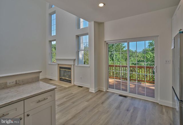 28 HERITAGE HILLS DR, Washington Crossing, PA 18977