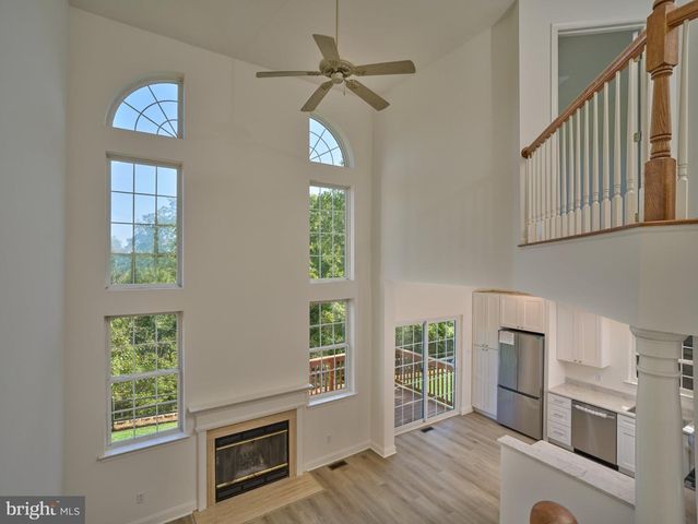 28 HERITAGE HILLS DR, Washington Crossing, PA 18977
