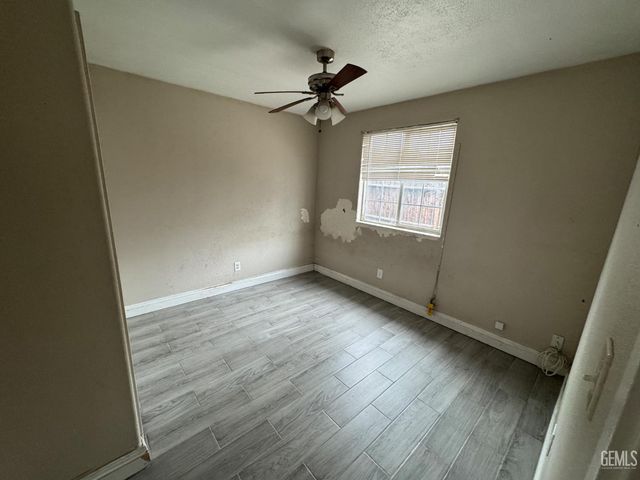 507 L Street, Bakersfield, CA 93304