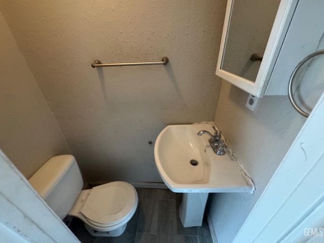 507 L Street, Bakersfield, CA 93304