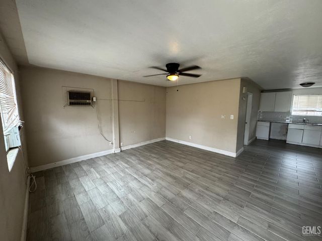 507 L Street, Bakersfield, CA 93304