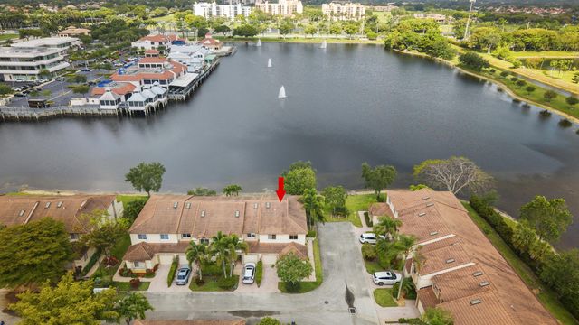 6797 Via Regina 4, Boca Raton, FL 33433